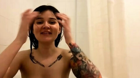Amateur horny teen brunette with big ass gagging huge cock