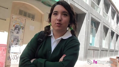 Jordi el ni&ntilde;o polla and 18yo small titted schoolgirl fuck hard