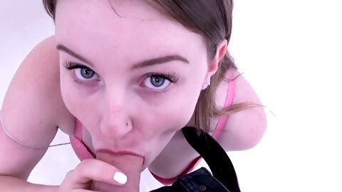 Blonde with big titties gets pussyfucked at audition