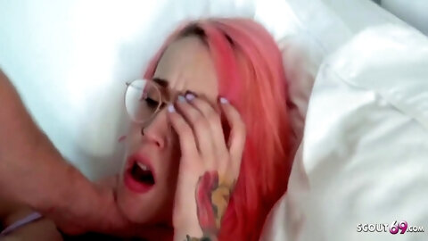 Crazy Pink Hair Latina Girl Lilian Get Eye Rolling Orgasm At Pickup Sex - German Scout