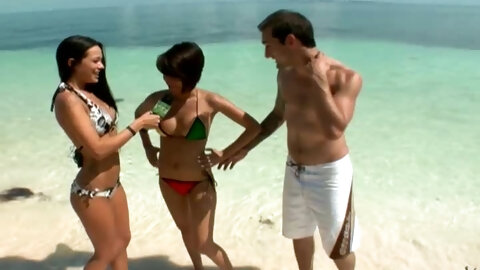 Fine-looking rangy latino Scarlett is sucking my penis
