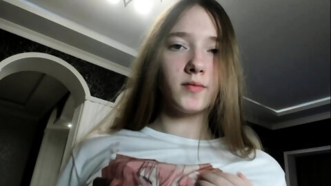 Brunette Solo Webcam Masturbation