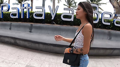 Rough sex with petite Thai amateur teen girlfriend who liked it hard